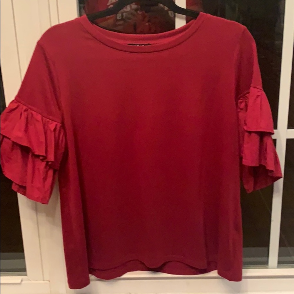 Burgundy top with ruffled sleeves